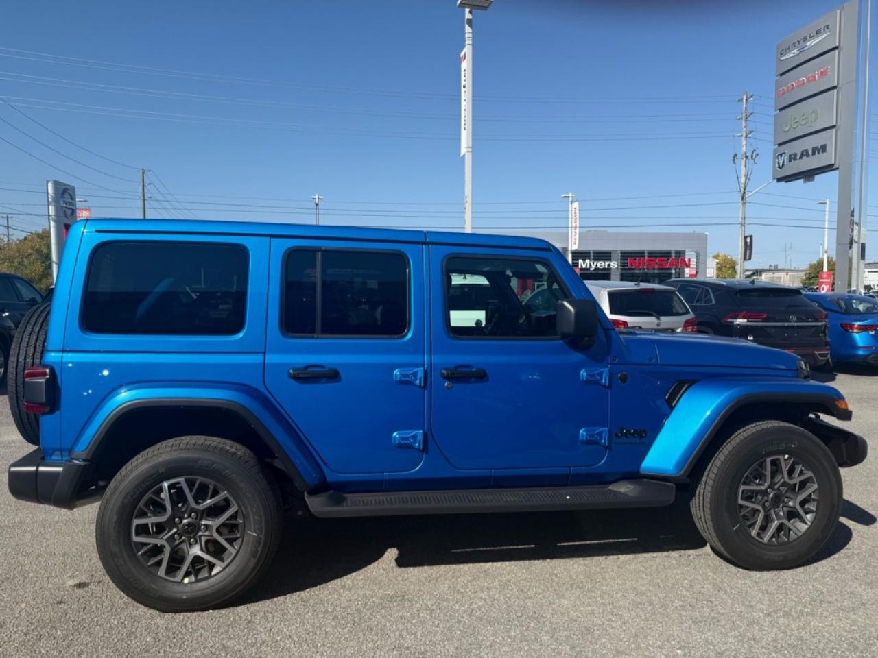 2025 Jeep Wrangler Sahara  - Safety Group - Freedom Top - $191.11 /Wk Photo4