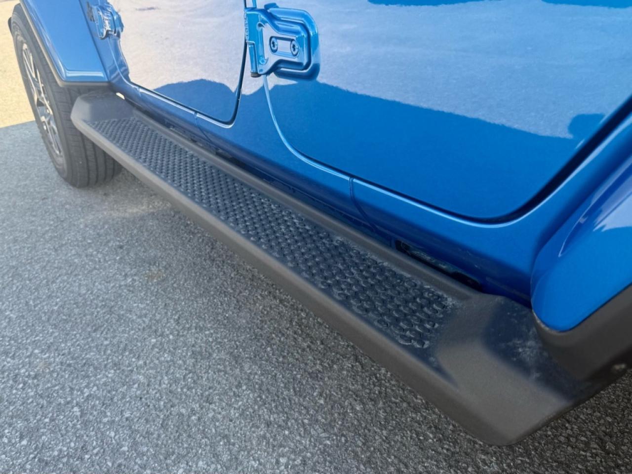 2025 Jeep Wrangler Sahara  - Safety Group - Freedom Top - $191.11 /Wk Photo