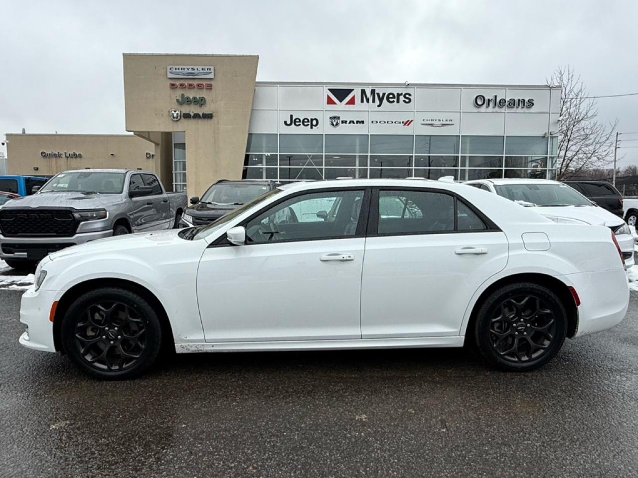 2022 Chrysler 300 S AWD  -  Sunroof -  Premium Audio - $83.97 /Wk Photo