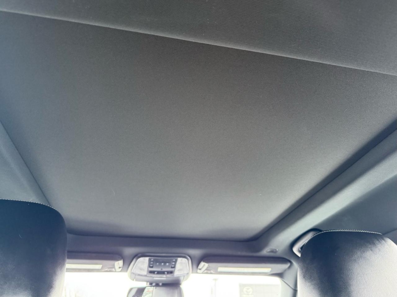 2022 Chrysler 300 S AWD  -  Sunroof -  Premium Audio - $83.97 /Wk Photo