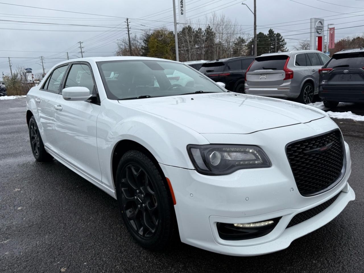 2022 Chrysler 300 S AWD  -  Sunroof -  Premium Audio - $78.12 /Wk Photo3