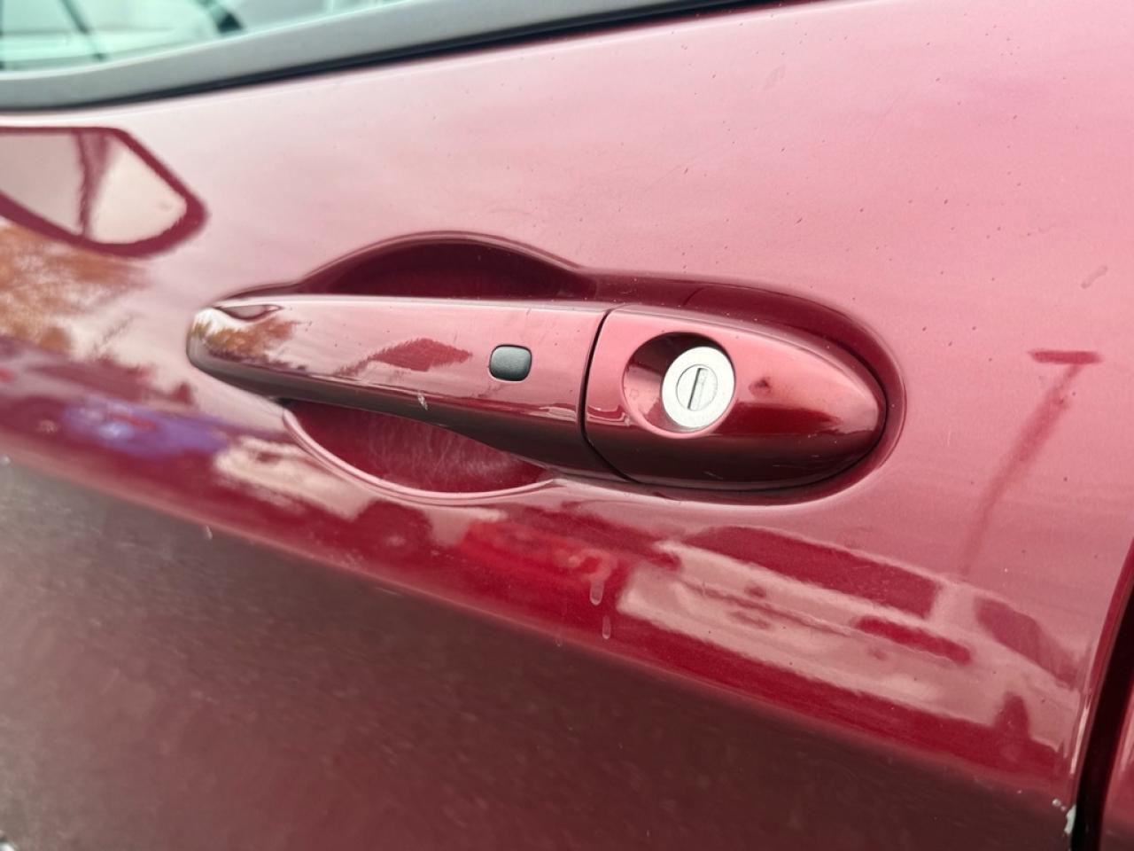 2022 Jeep Cherokee Trailhawk  - Android Auto -  Apple CarPlay - $85.94 /Wk Photo