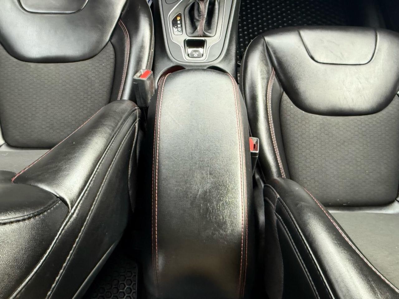 2022 Jeep Cherokee Trailhawk  - Android Auto -  Apple CarPlay - $85.94 /Wk Photo