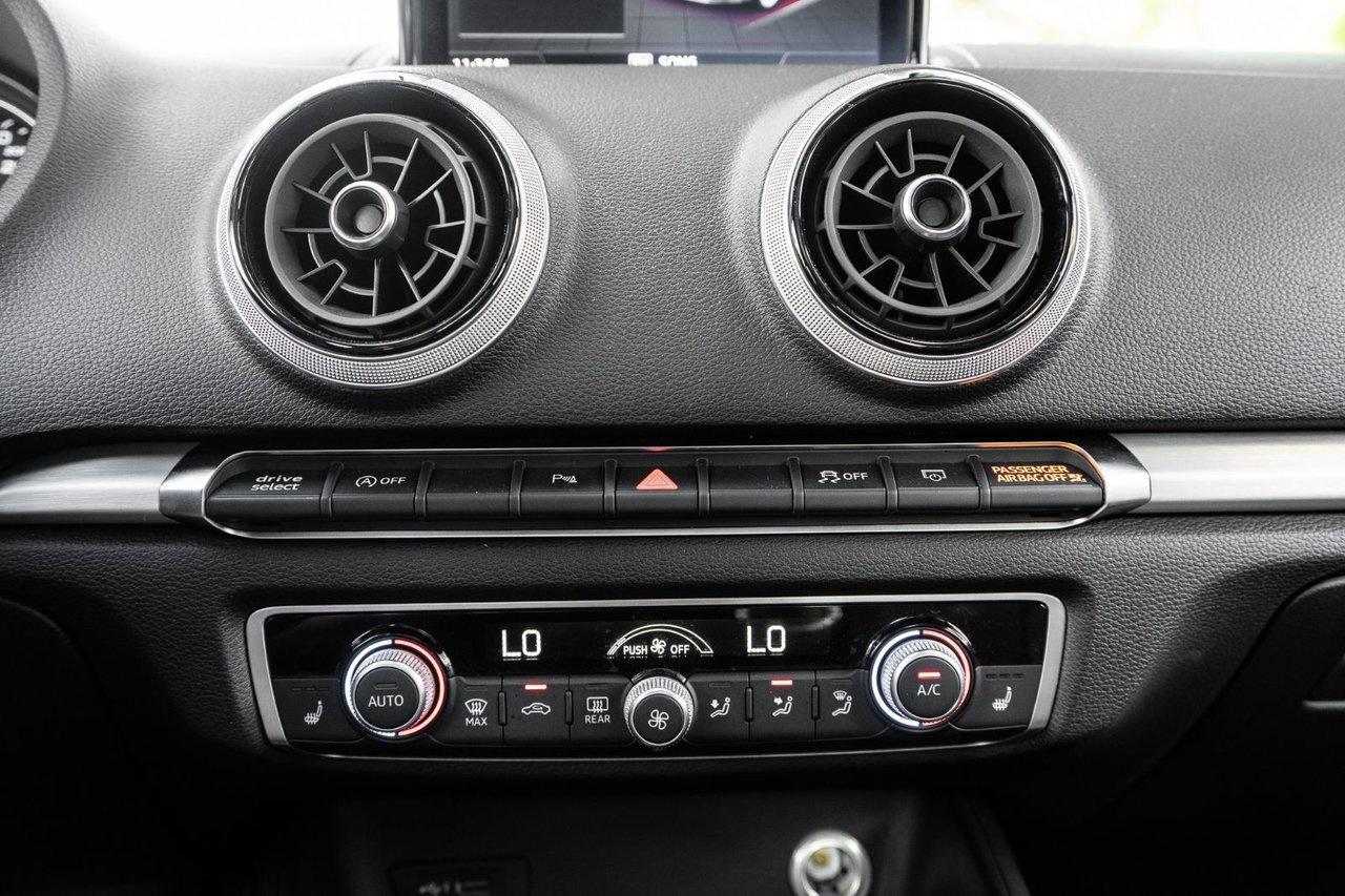 2020 Audi A3 Sedan Progressiv Photo