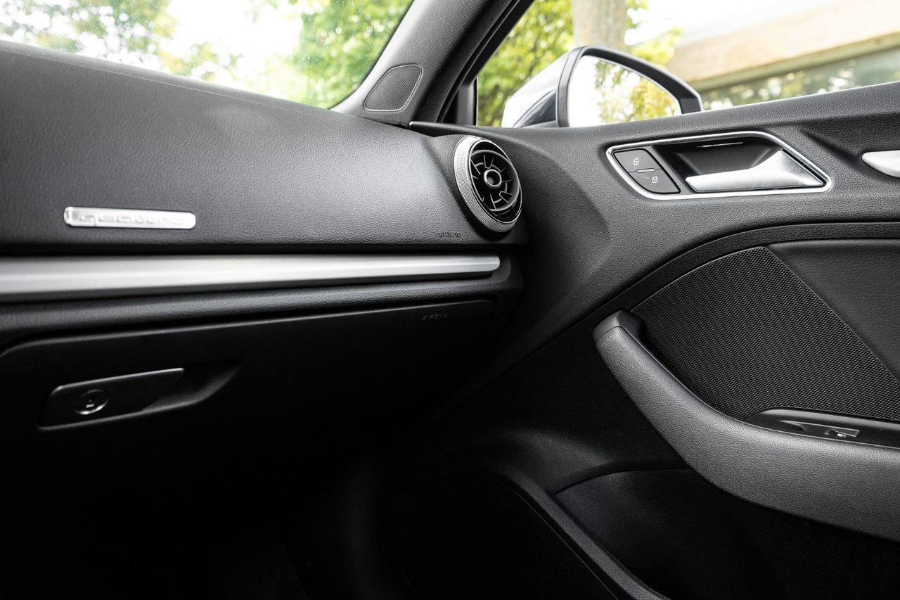 2020 Audi A3 Sedan Progressiv Photo