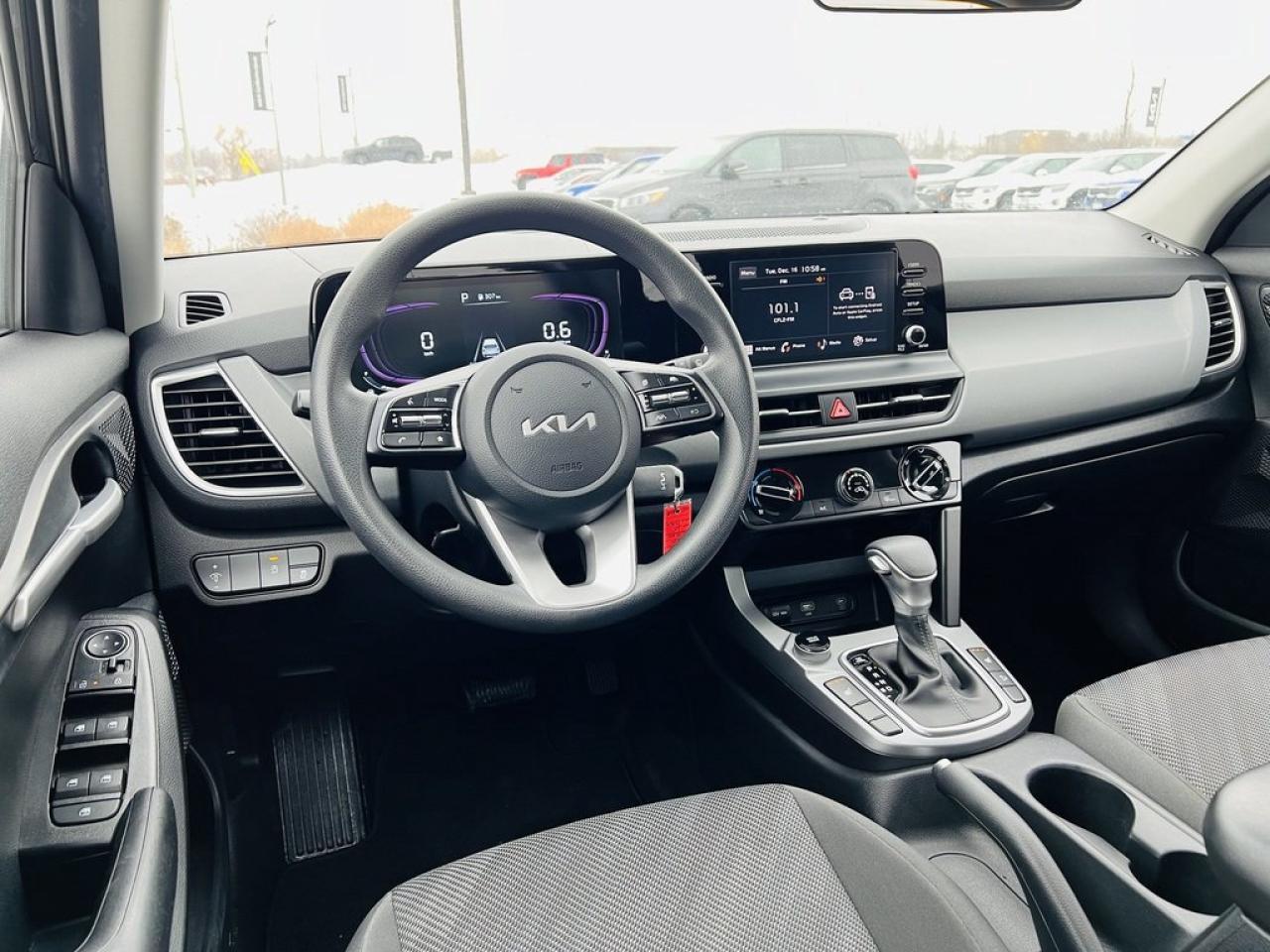 2024 Kia Seltos LX Photo