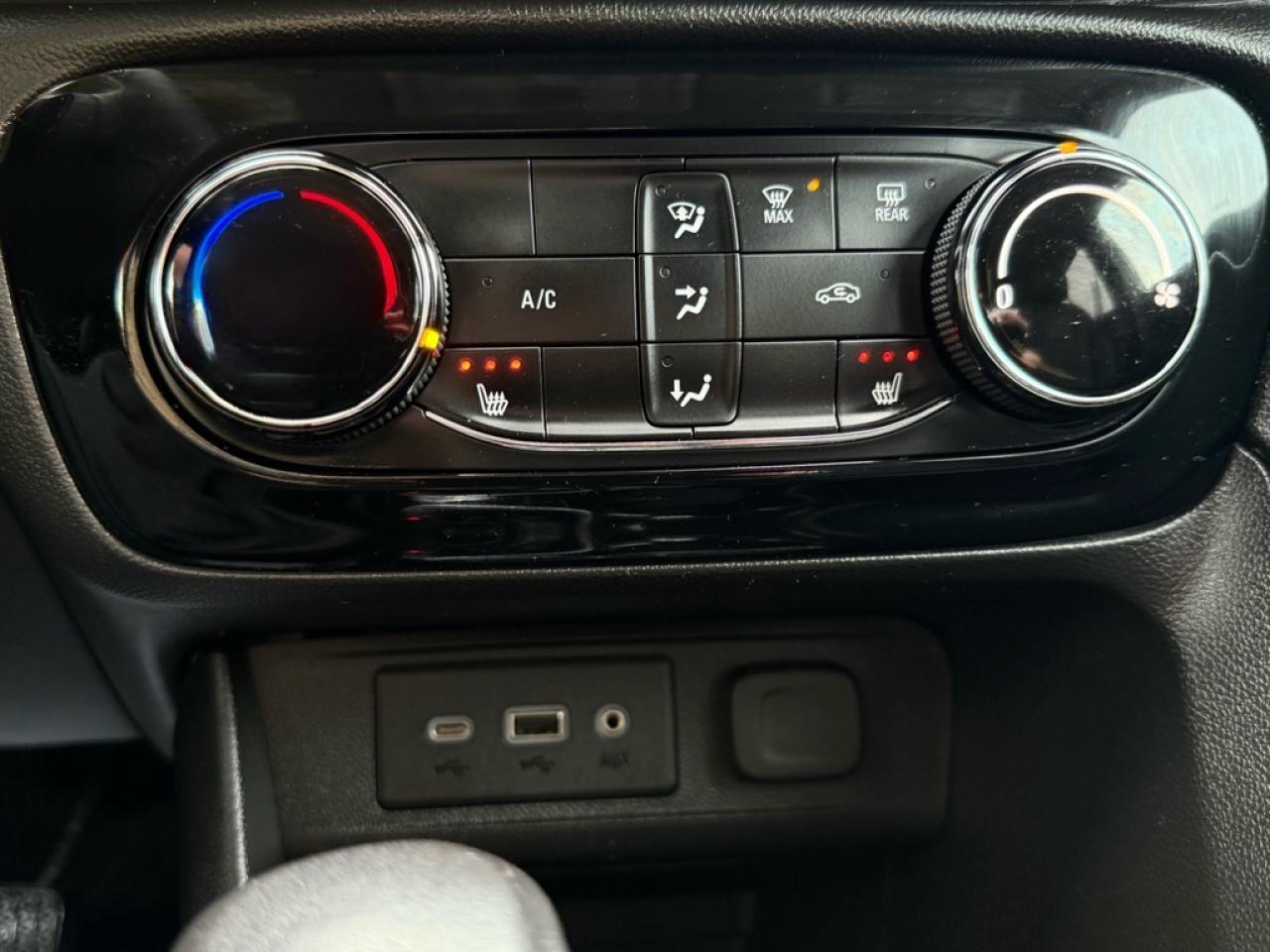 2021 Buick Encore GX Preferred  - $64.48 /Wk Photo