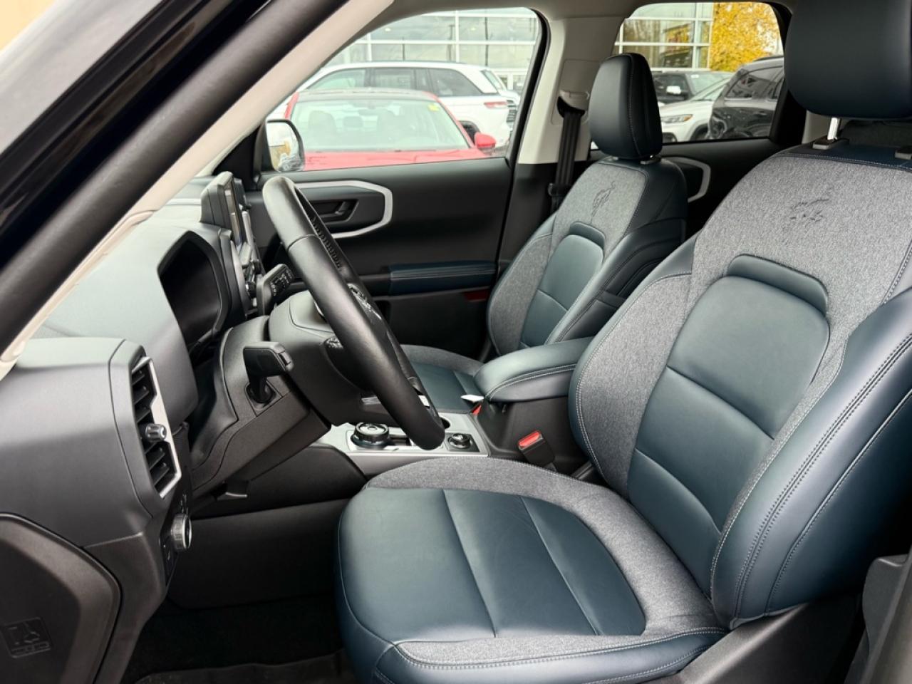 2023 Ford Bronco Sport Outer Banks   - Leather Seats -  Low Km's Photo