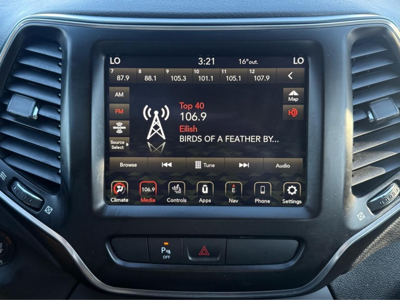 2022 Jeep Cherokee Altitude  - Leather Seats -  Navigation - $64.45 /Wk Photo