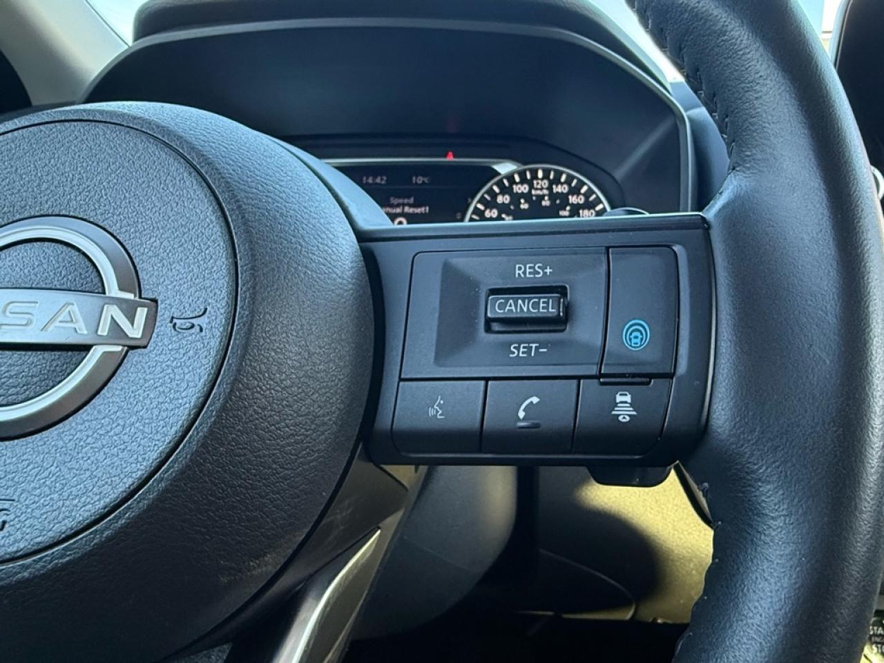 2024 Nissan Rogue SV Moonroof  - Moonroof -  Power Liftgate - $89.28 /Wk Photo