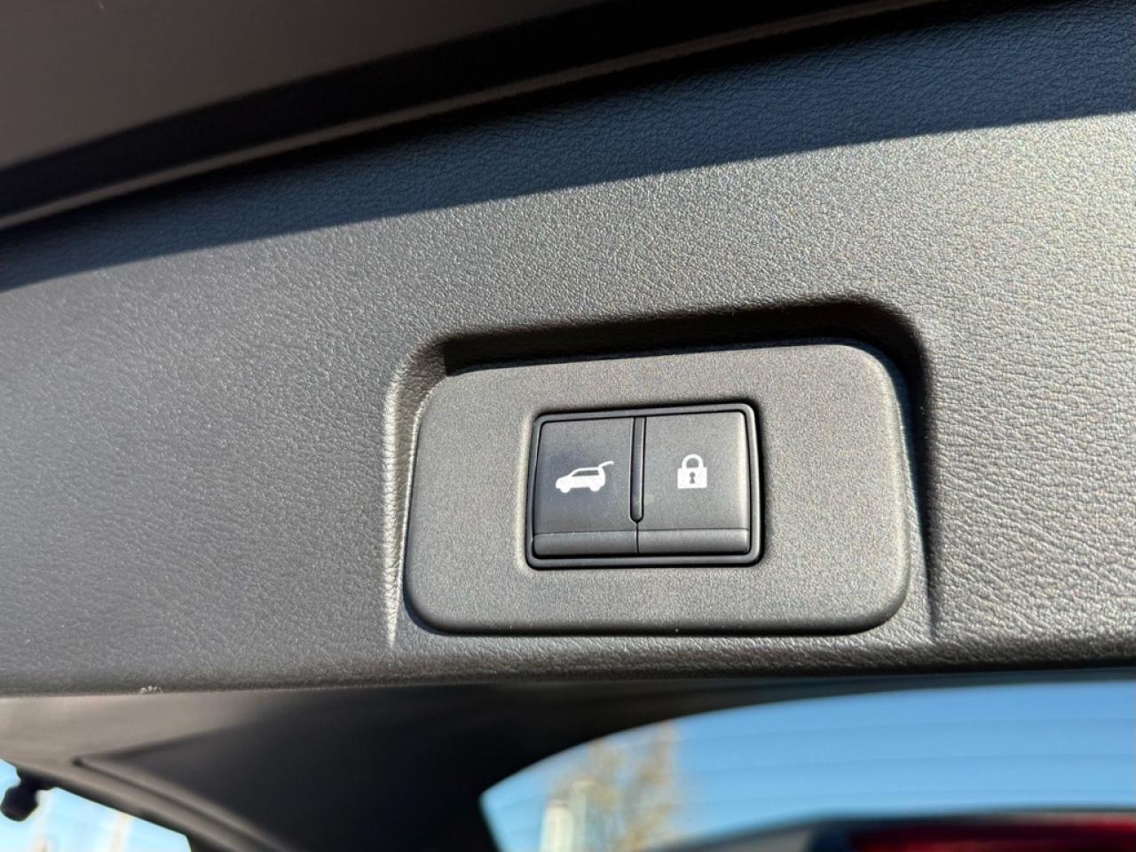 2024 Nissan Rogue SV Moonroof  - Moonroof -  Power Liftgate - $89.28 /Wk Photo