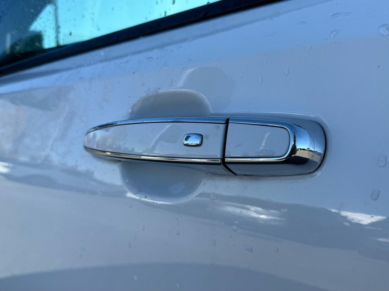 2024 GMC Terrain Denali  - Navigation -  Cooled Seats - $96.86 /Wk Photo