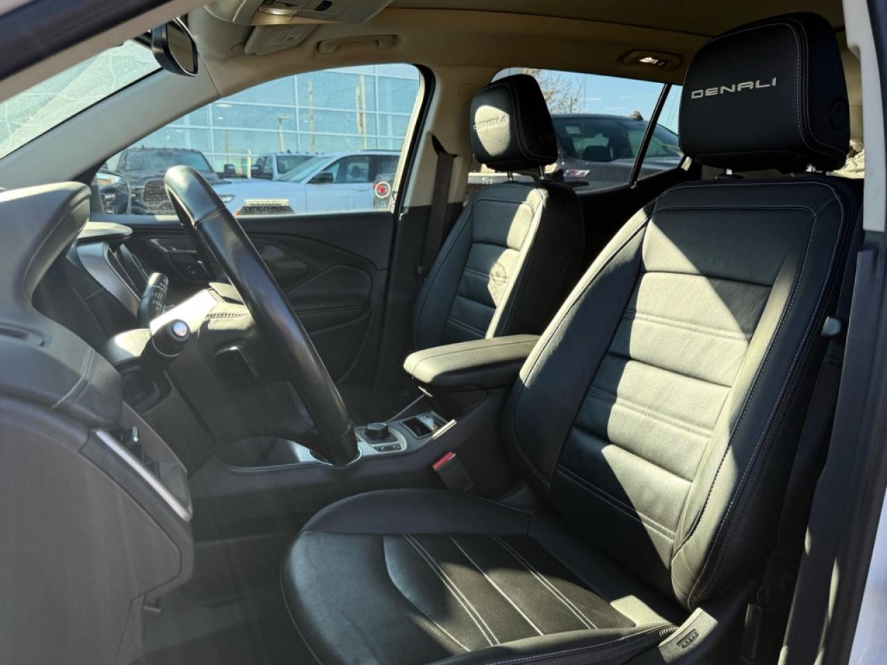 2024 GMC Terrain Denali  - Navigation -  Cooled Seats - $96.86 /Wk Photo