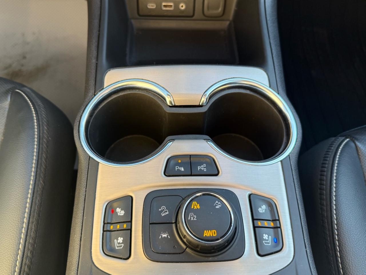 2024 GMC Terrain Denali  - Navigation -  Cooled Seats - $97.65 /Wk Photo