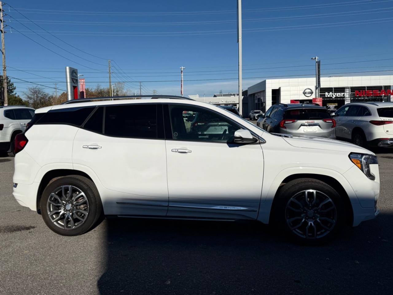 2024 GMC Terrain Denali  - Navigation -  Cooled Seats - $97.65 /Wk Photo
