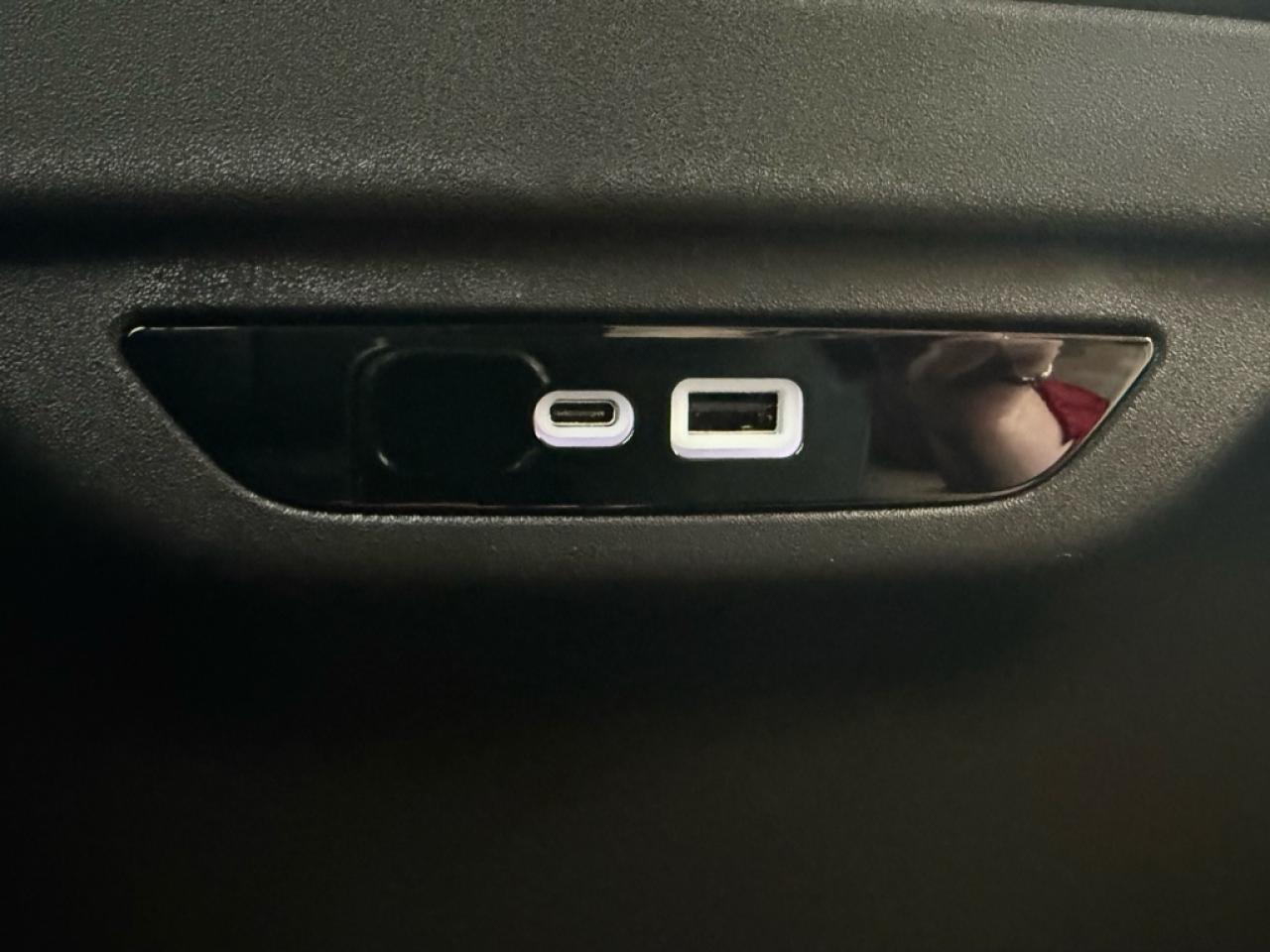 2026 Chrysler Pacifica Select  - Apple CarPlay - $167.23 /Wk Photo