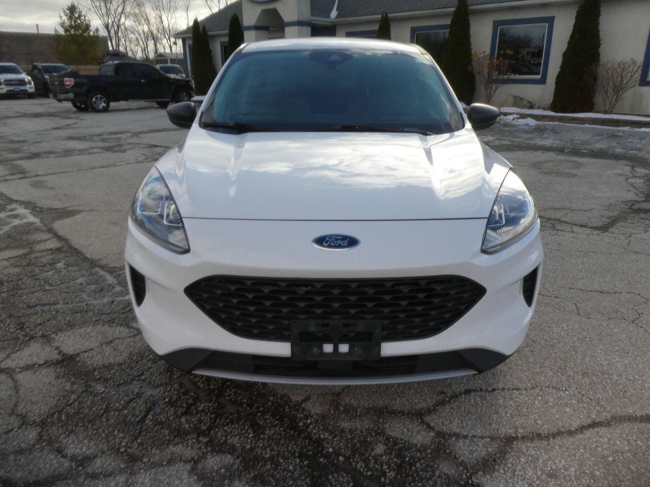 2021 Ford Escape S S Photo