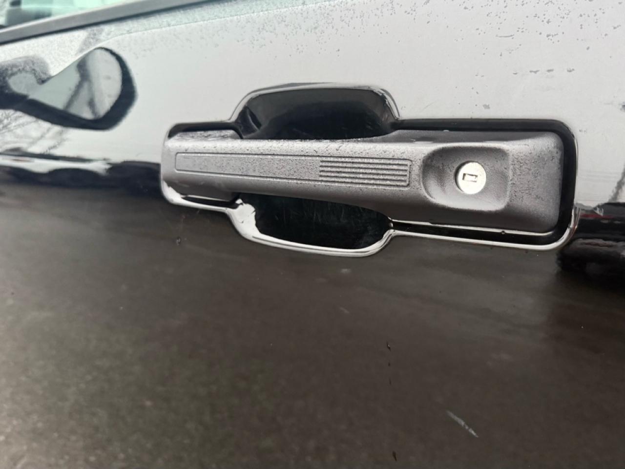 2023 Ford Maverick XL  - Apple CarPlay -  Android Auto - $91.14 /Wk Photo