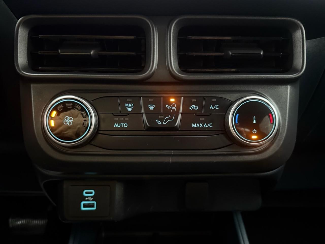 2023 Ford Maverick XL  - Apple CarPlay -  Android Auto - $91.14 /Wk Photo