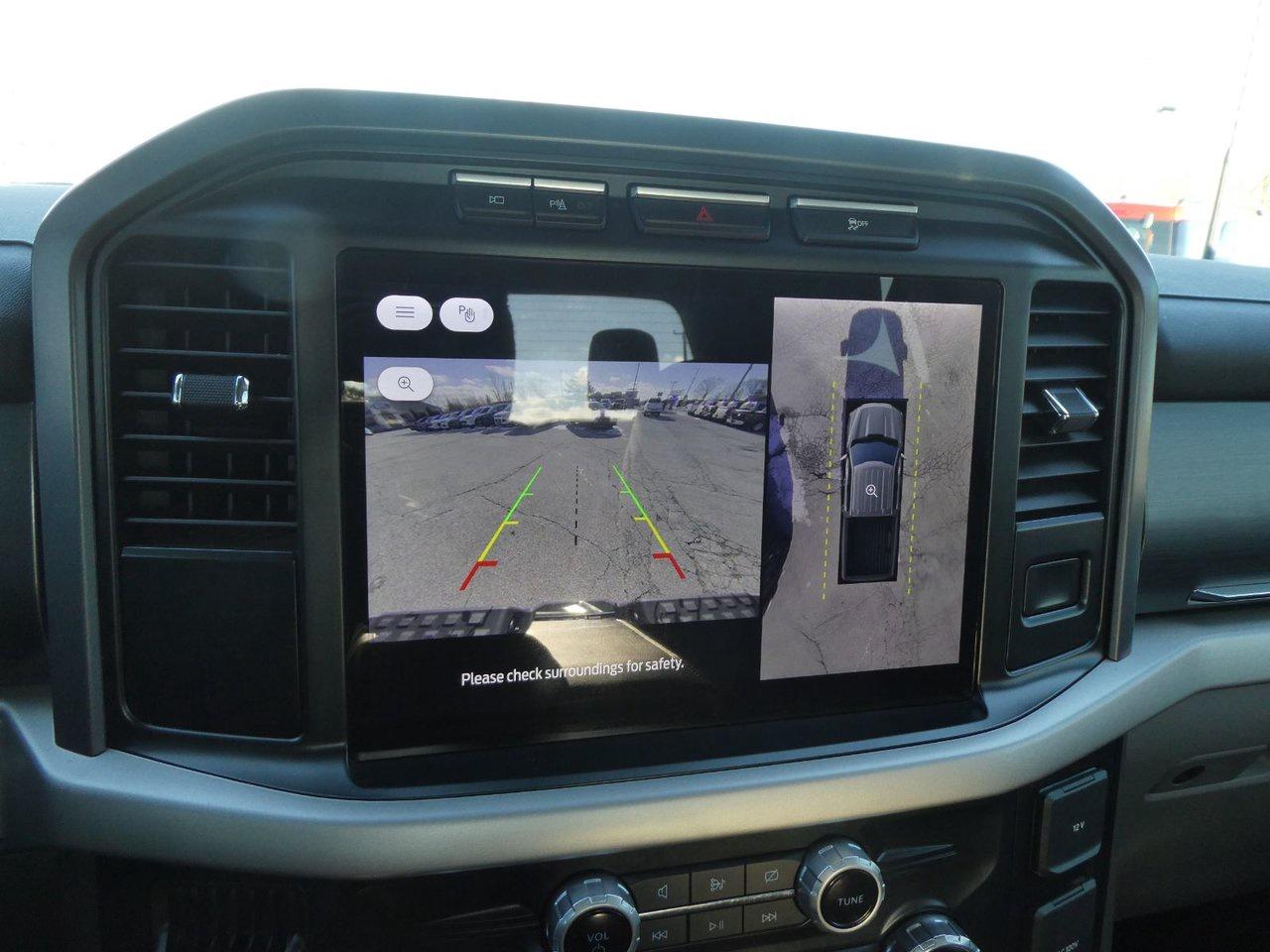 2023 Ford F-150 Lightning XLT Photo