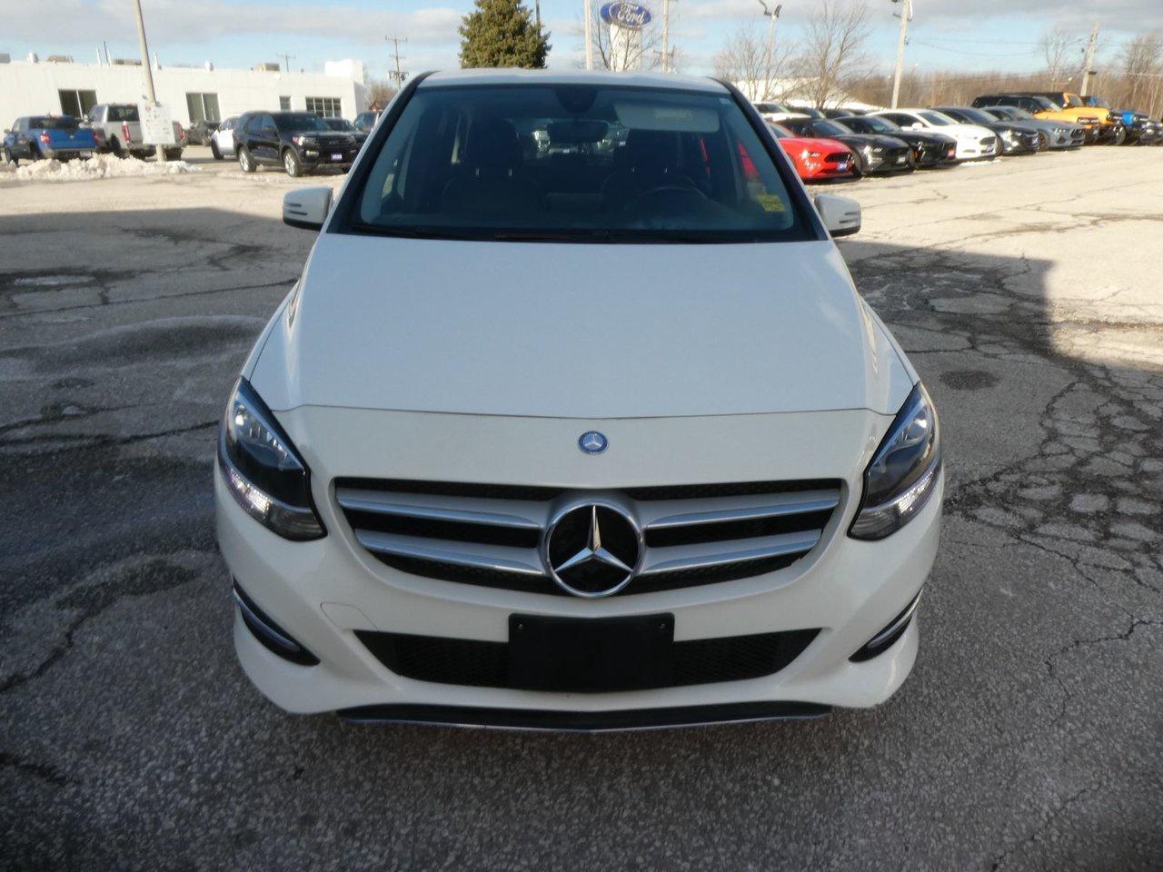 2016 Mercedes-Benz B250 B 250 Sports Tourer Photo