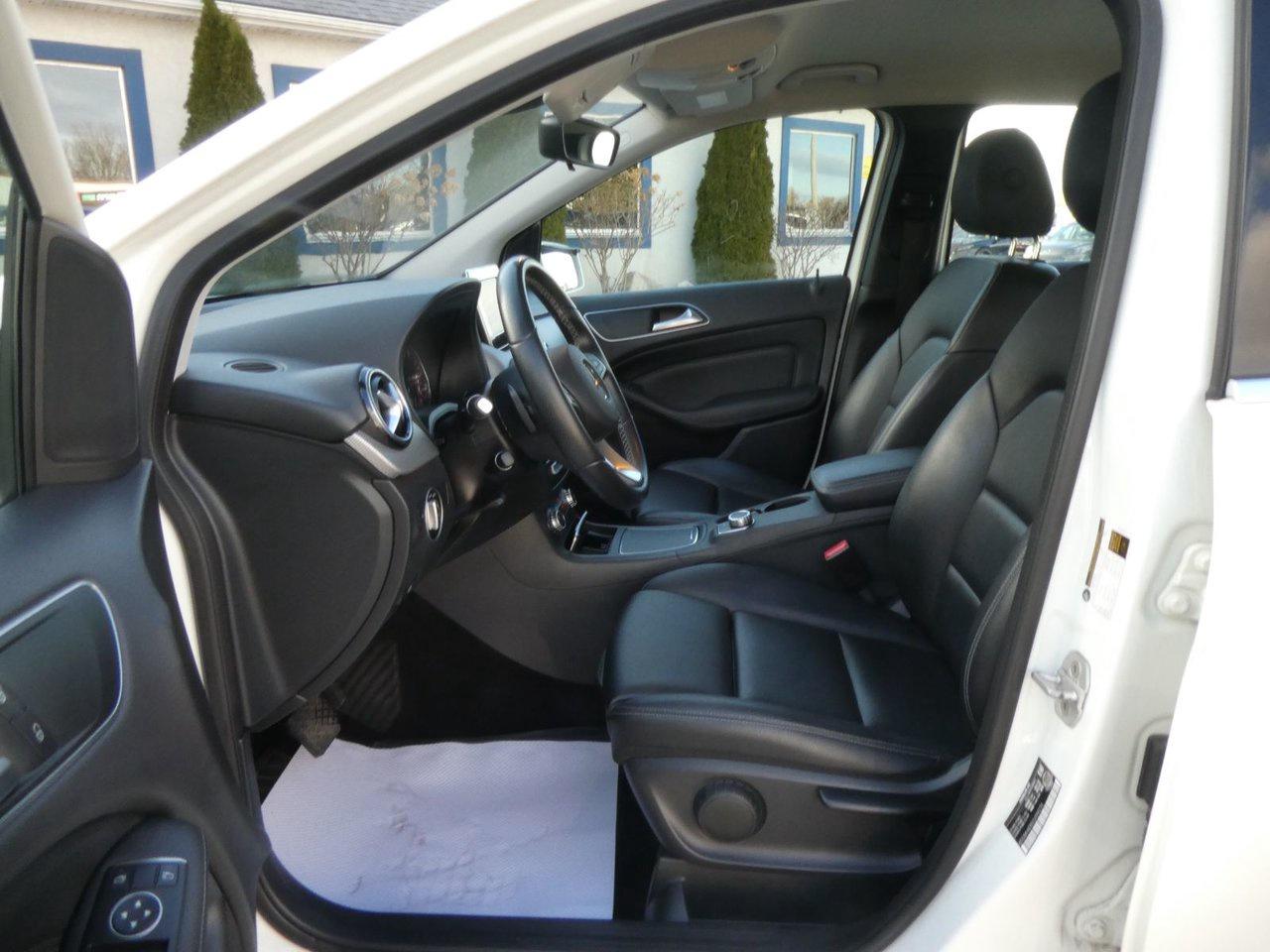 2016 Mercedes-Benz B250 B 250 Sports Tourer Photo