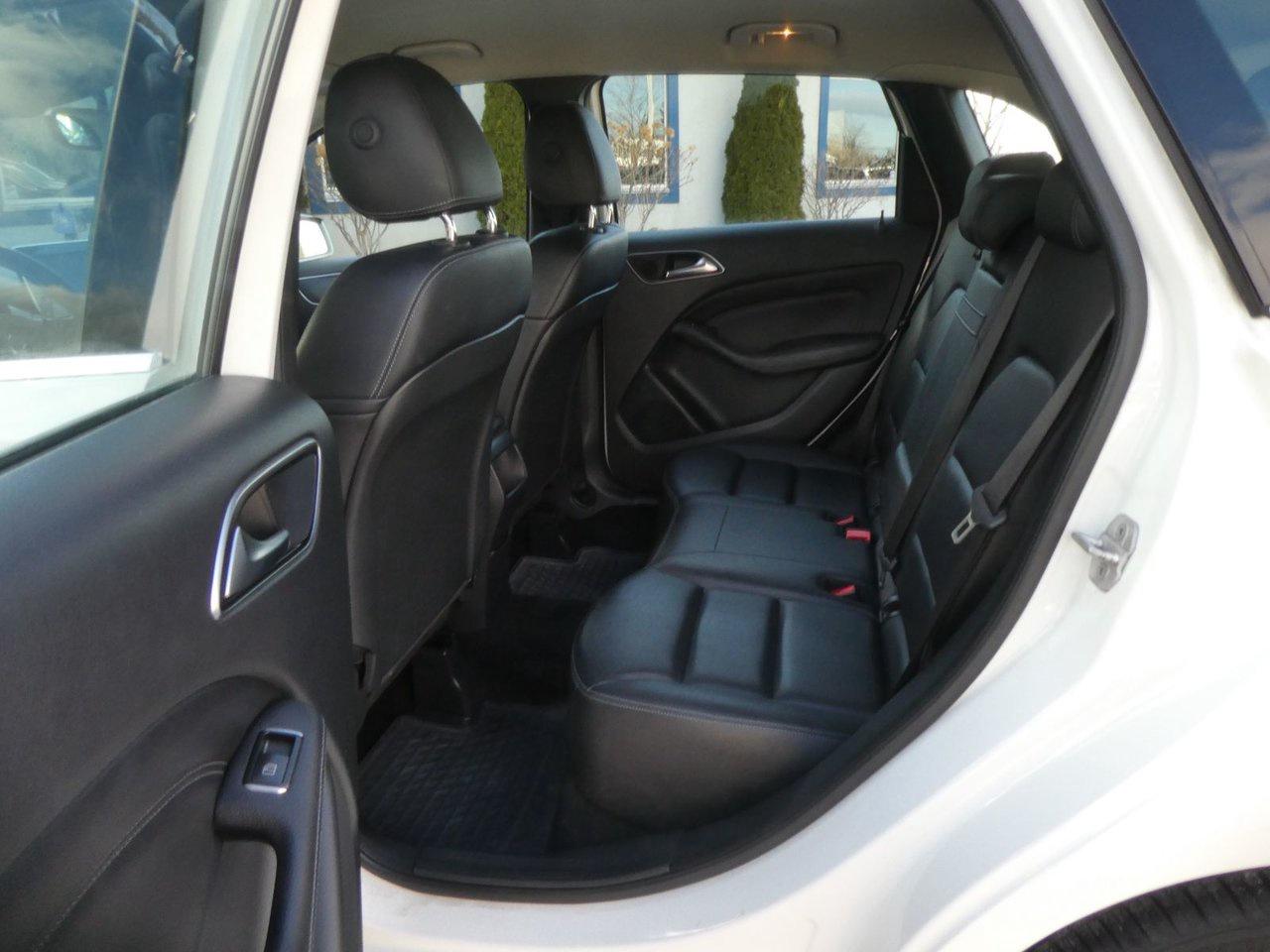 2016 Mercedes-Benz B250 B 250 Sports Tourer Photo