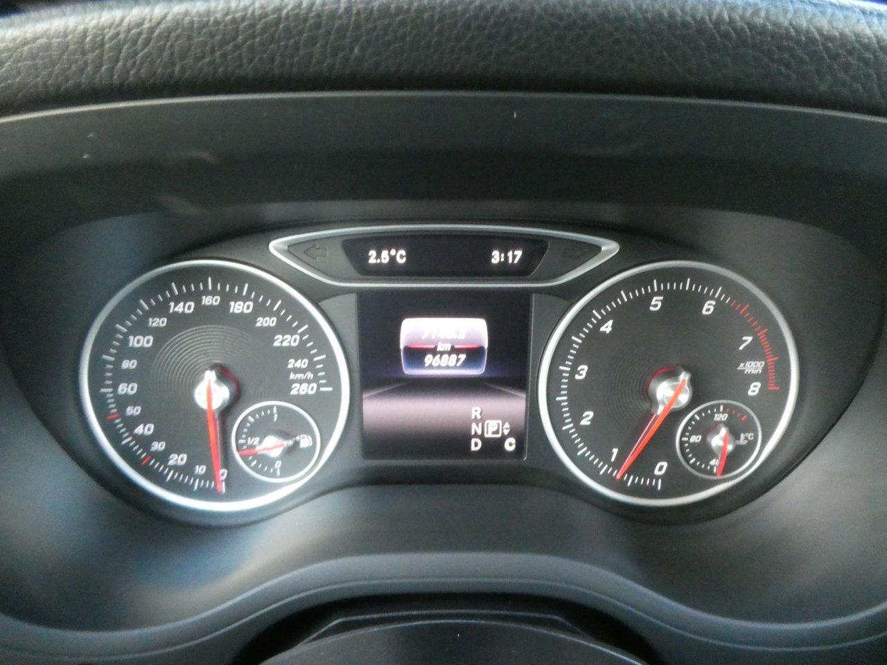 2016 Mercedes-Benz B250 B 250 Sports Tourer Photo