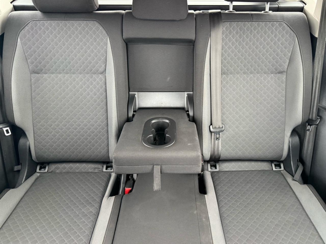 2019 Volkswagen Tiguan Trendline 4MOTION  -  Apple CarPlay Photo