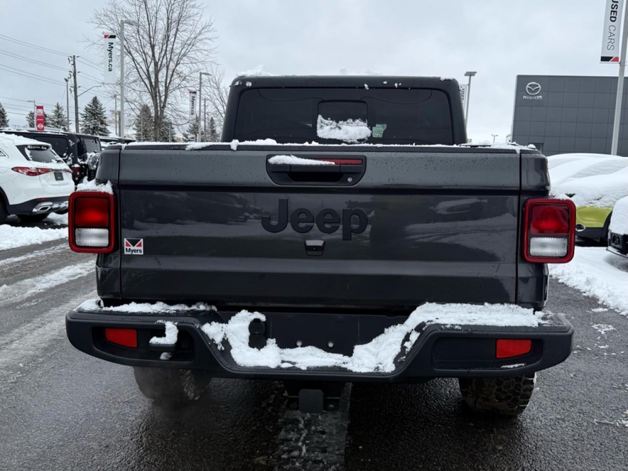 2023 Jeep Gladiator Sport S  -  Apple CarPlay - $151.36 /Wk Photo