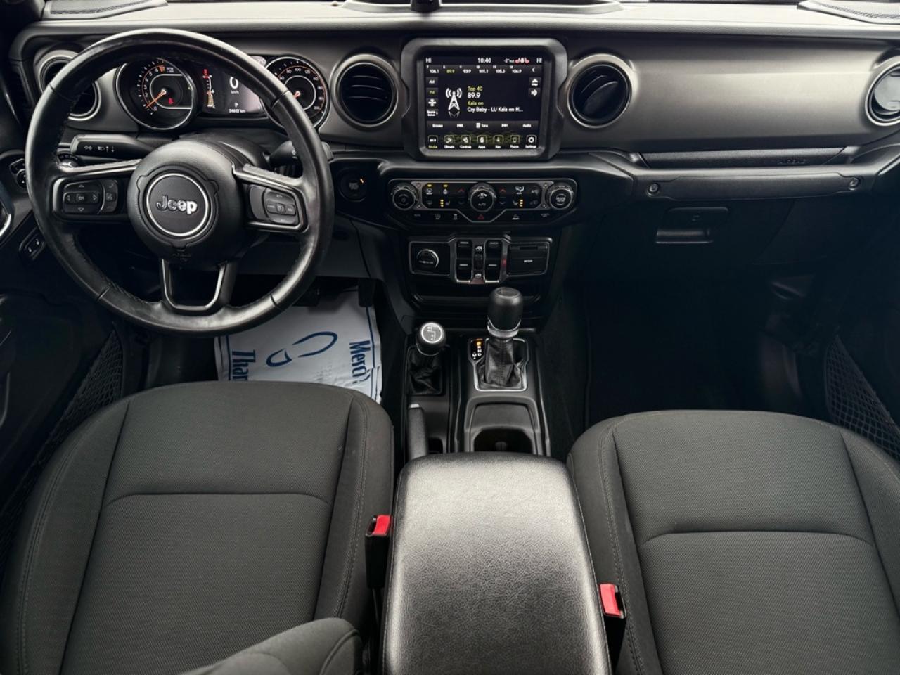 2023 Jeep Gladiator Sport S  -  Apple CarPlay - $151.36 /Wk Photo