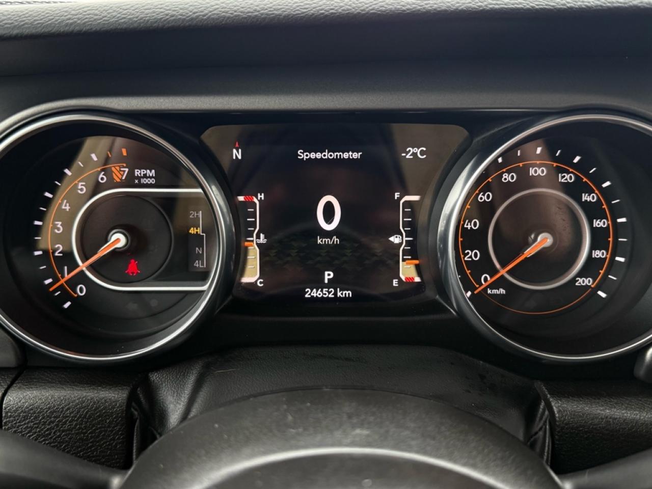 2023 Jeep Gladiator Sport S  -  Apple CarPlay - $151.36 /Wk Photo