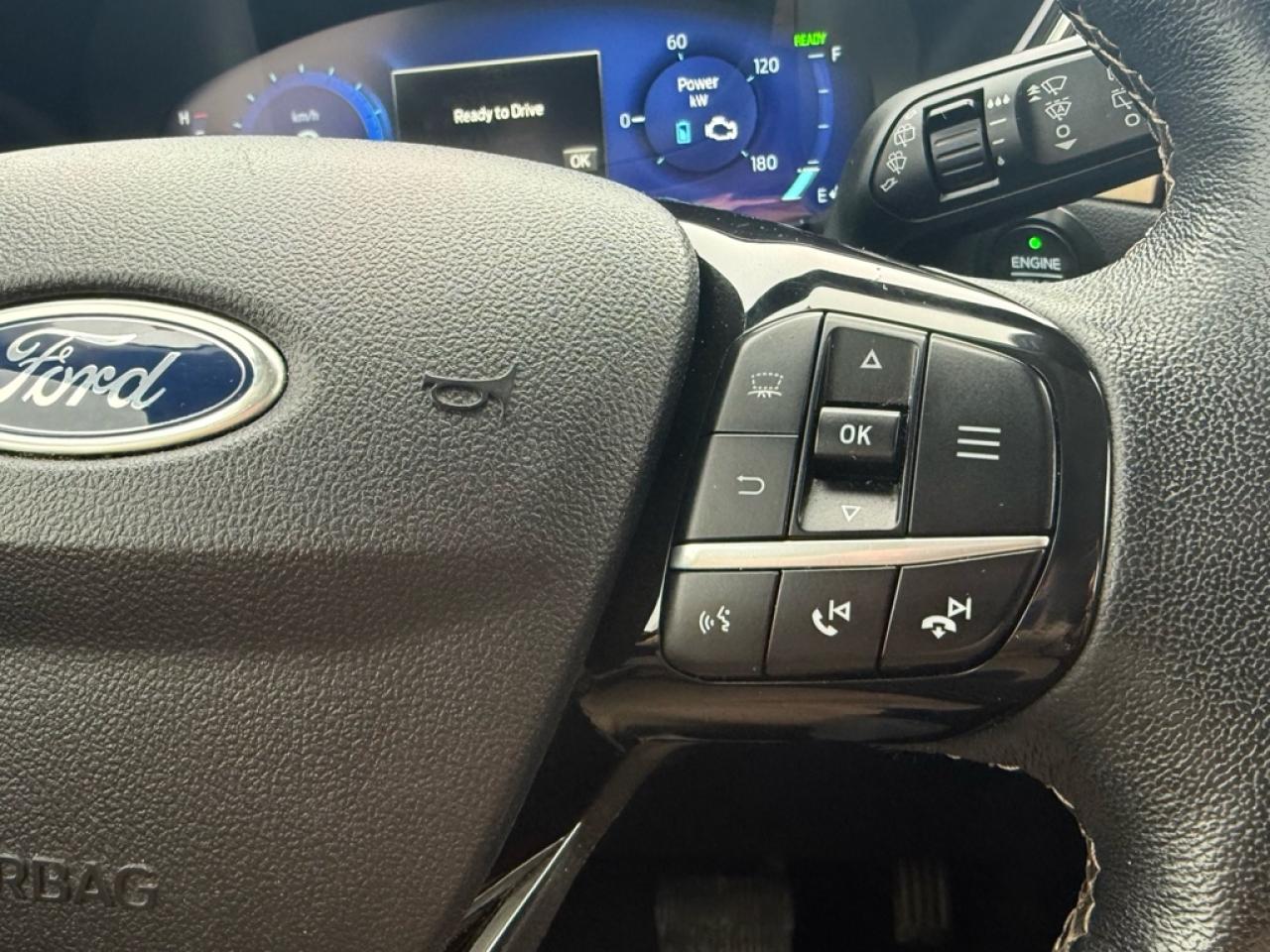 2021 Ford Escape Titanium Hybrid AWD  - Navigation - $80.69 /Wk Photo