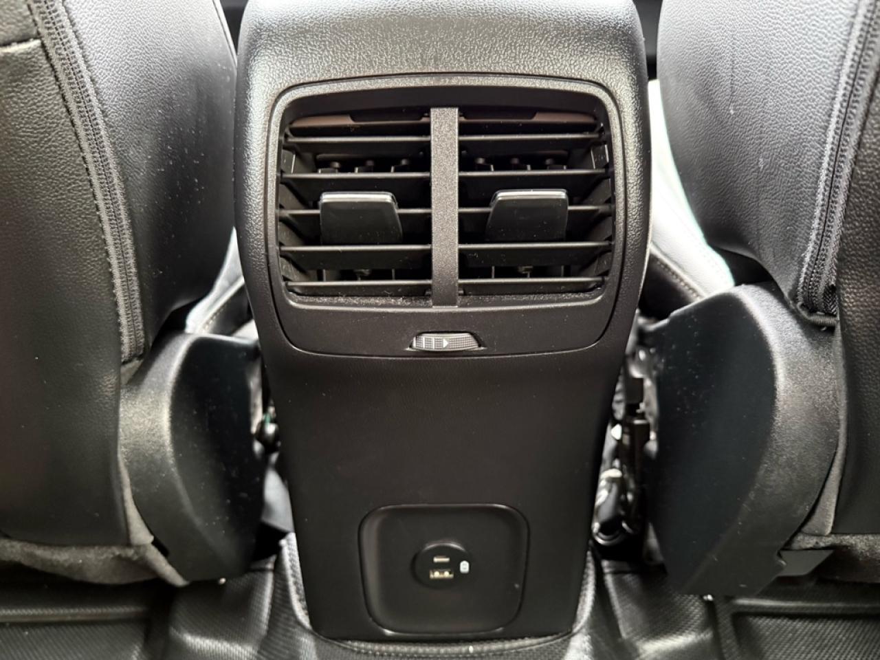 2021 Ford Escape Titanium Hybrid AWD  - Navigation - $80.69 /Wk Photo