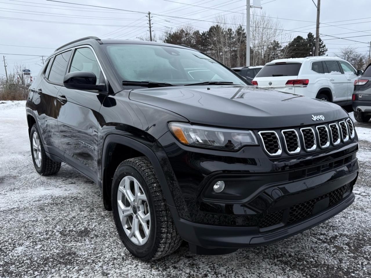 2025 Jeep Compass North  -  Remote Start - $98.38 /Wk Photo3