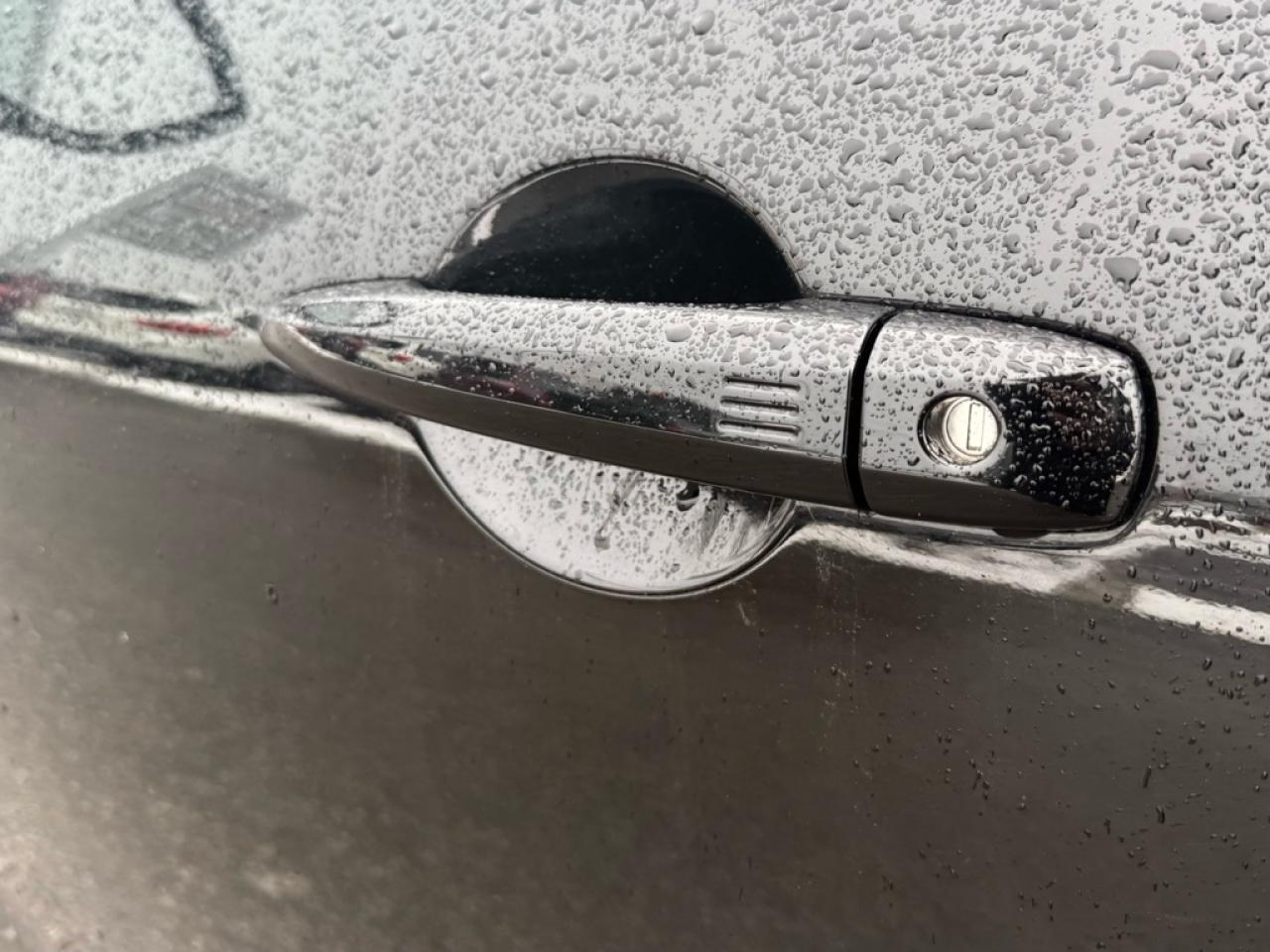 2022 Nissan Pathfinder SV  - Sunroof -  Navigation - $101.55 /Wk Photo