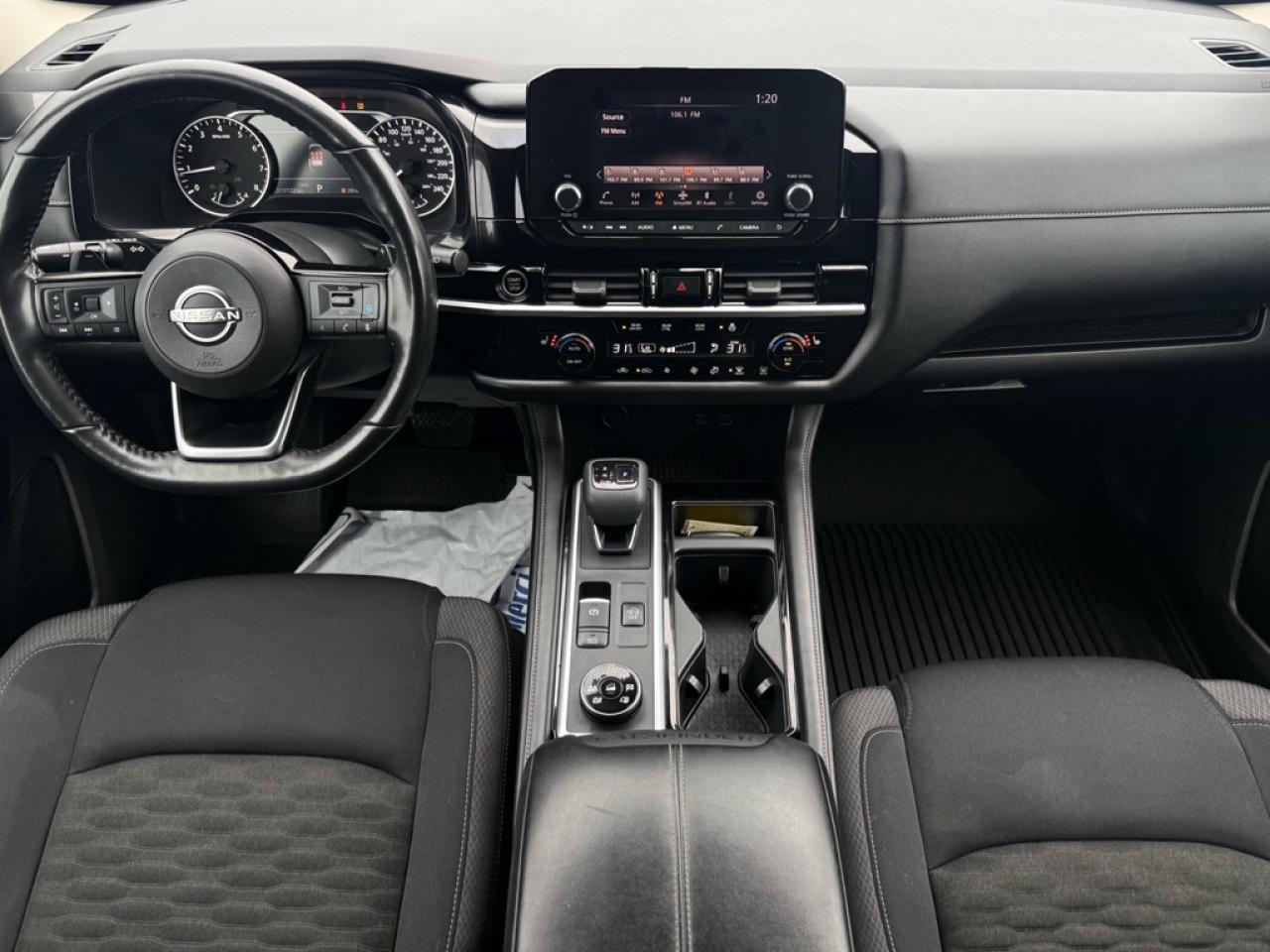 2022 Nissan Pathfinder SV  - Sunroof -  Navigation - $101.55 /Wk Photo