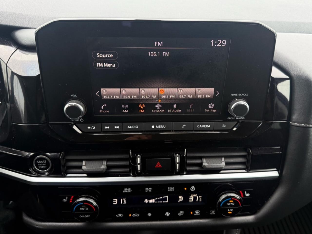 2022 Nissan Pathfinder SV  - Sunroof -  Navigation - $101.55 /Wk Photo