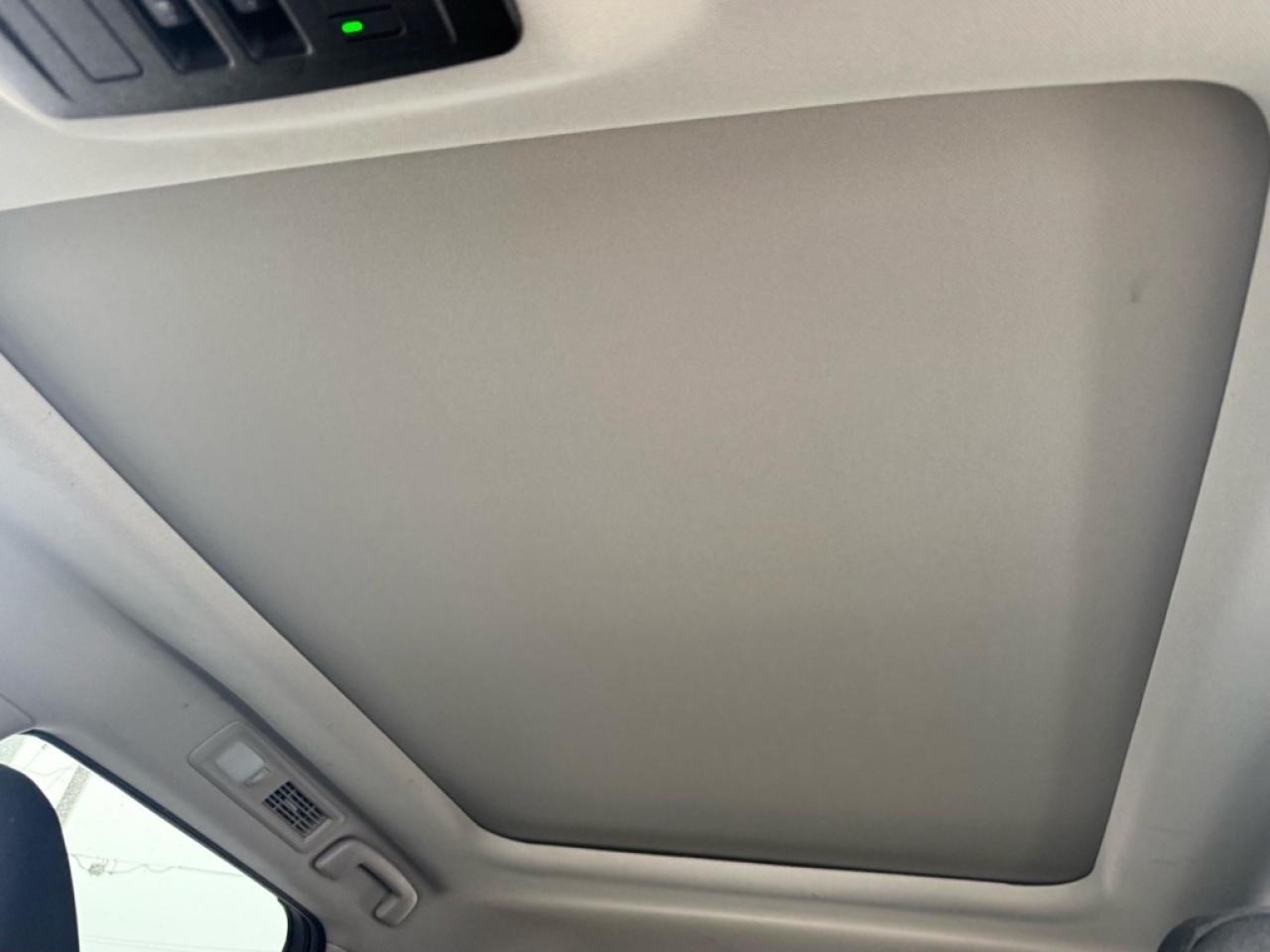 2022 Nissan Pathfinder SV  - Sunroof -  Navigation - $101.55 /Wk Photo
