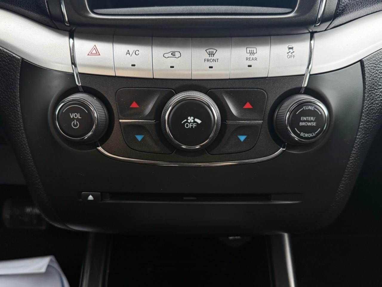 2016 Dodge Journey SXT  - $70.02 /Wk - Low Mileage Photo