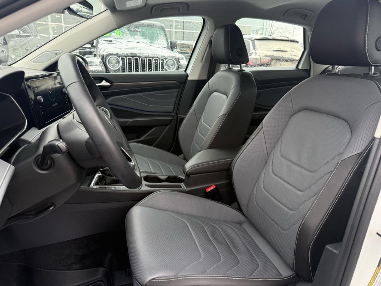 2025 Volkswagen Jetta Highline  - Cooled Seats - $93.75 /Wk Photo