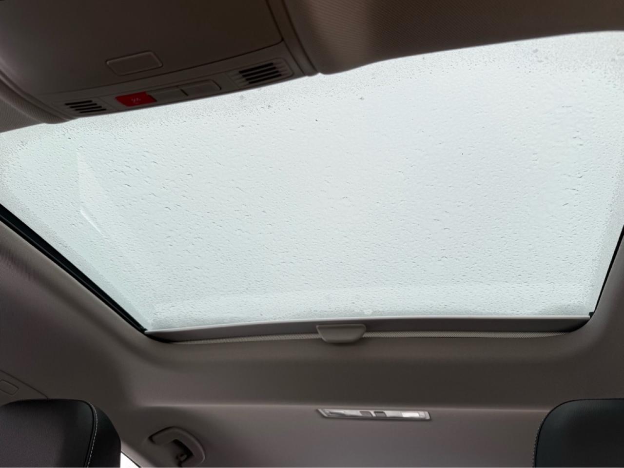 2025 Volkswagen Jetta Highline  - Cooled Seats - $90.81 /Wk Photo