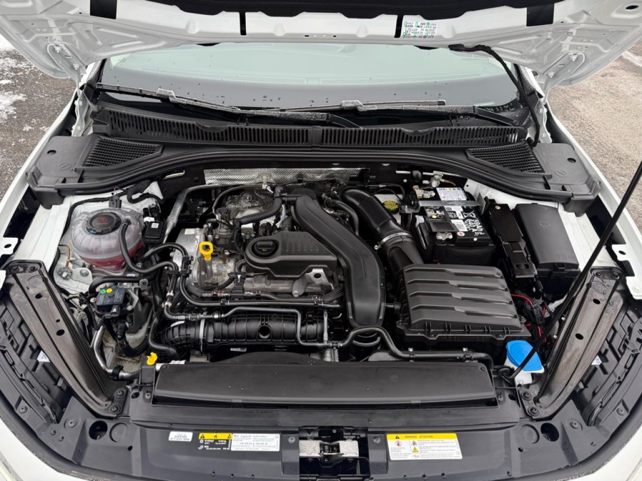 2025 Volkswagen Jetta Highline  - Cooled Seats - $90.81 /Wk Photo