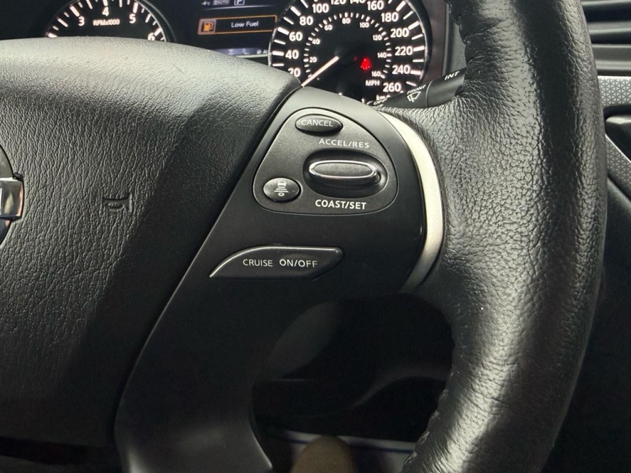 2020 Nissan Pathfinder SL Premium  - Sunroof -  Navigation - $82.23 /Wk Photo