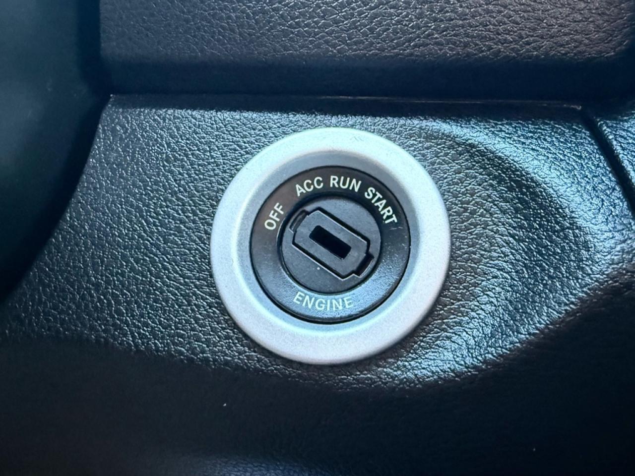 2021 RAM 1500 Classic Express  - Aluminum Wheels - $114.45 /Wk Photo