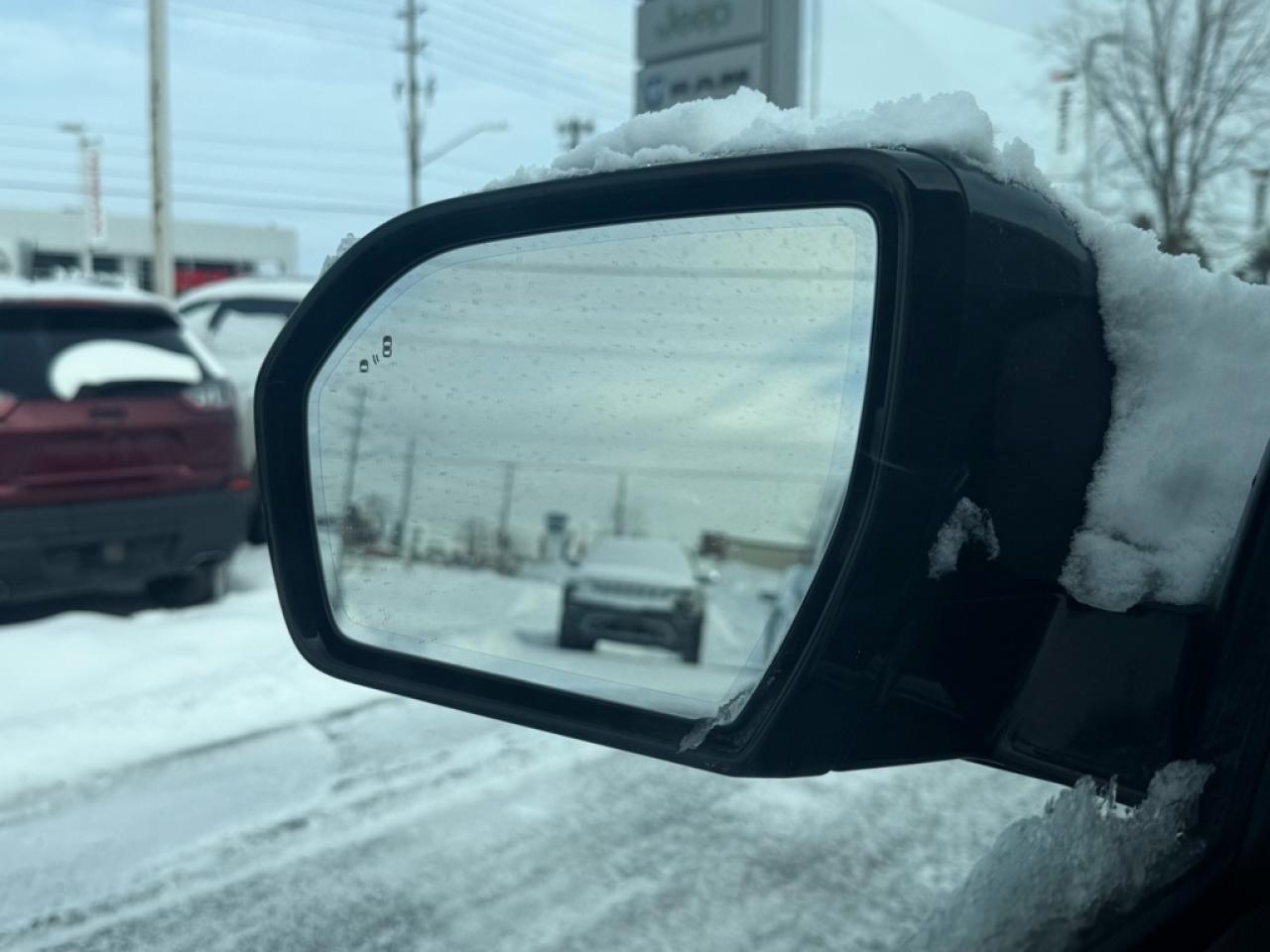 2023 Ford Expedition Limited   - Sunroof -  Cooled Seats Photo