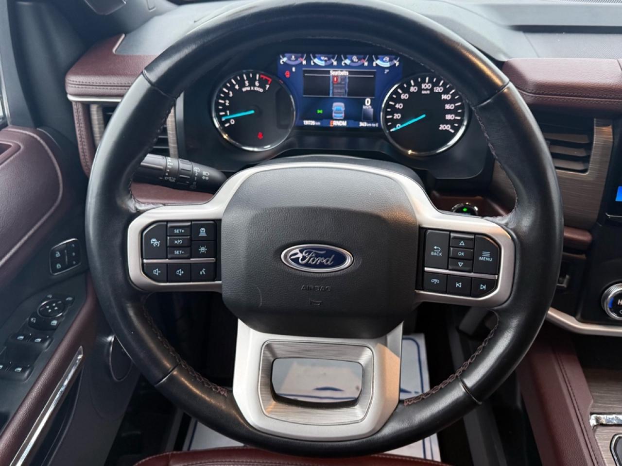 2023 Ford Expedition Limited   - Sunroof -  Cooled Seats Photo