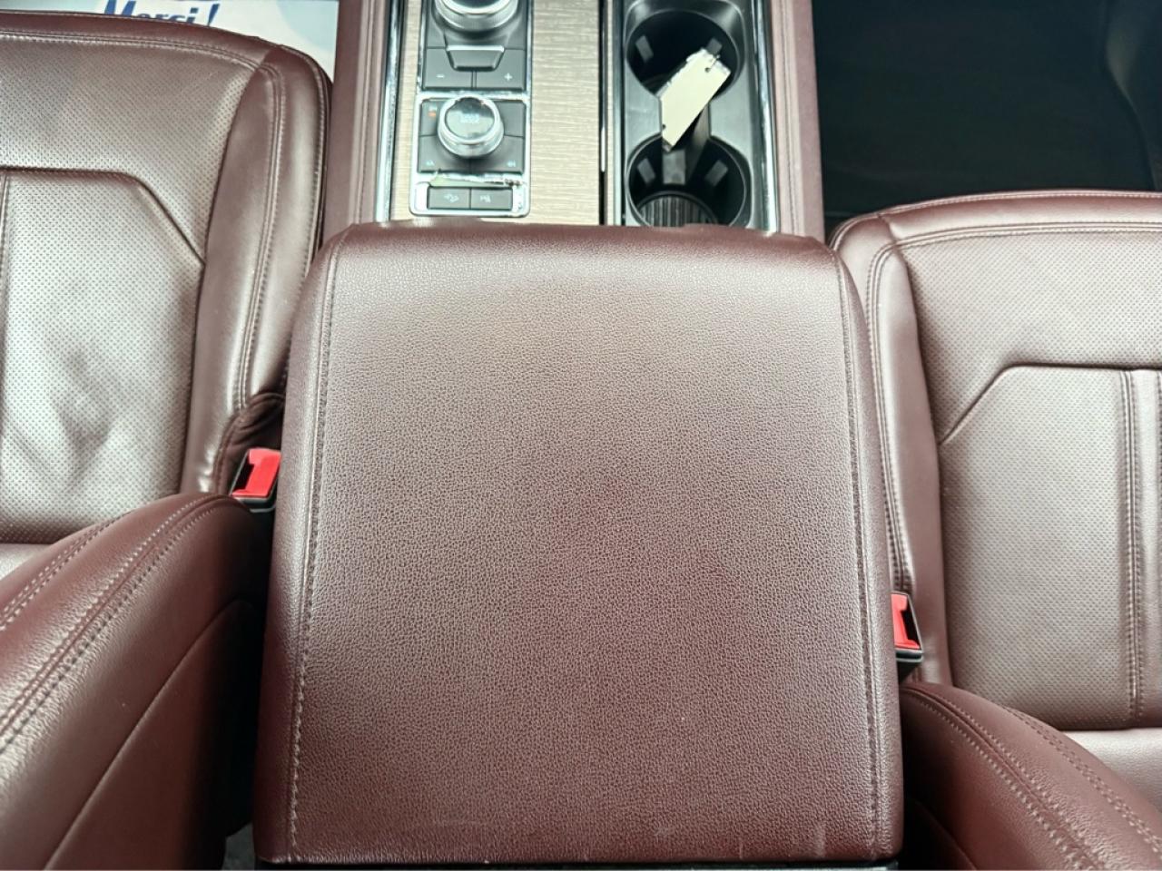 2023 Ford Expedition Limited   - Sunroof -  Cooled Seats Photo