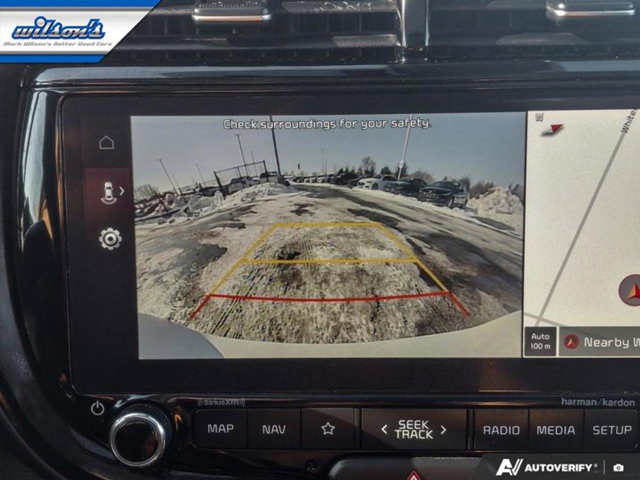 2023 Kia Soul EV EV Limited | Long Range | Leather | Sunroof | Nav | Heated + Cooled Seats | Heated Wheel and More ! Photo