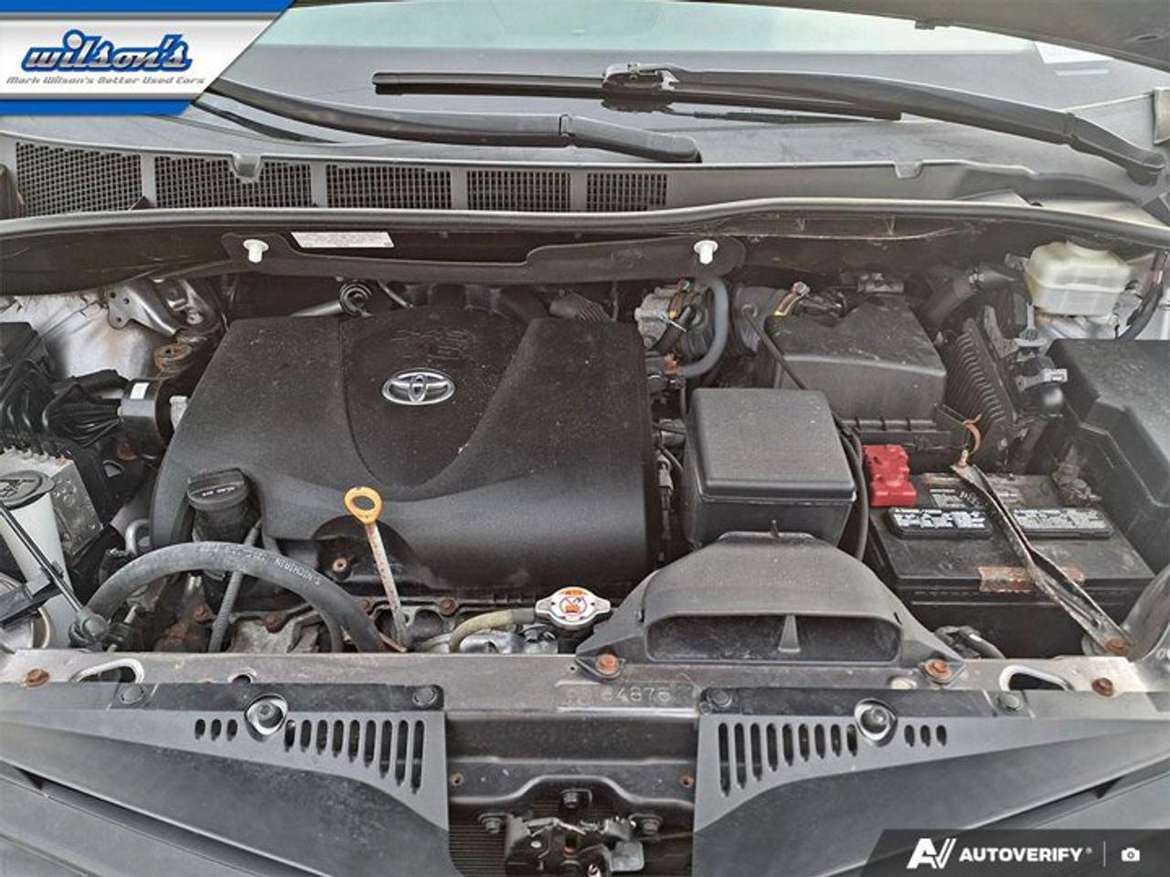 2020 Toyota Sienna 7 Passenger | V6 | Radar Cruise | Rear Camera | Bluetooth | Keyless Entry | and More ! Photo